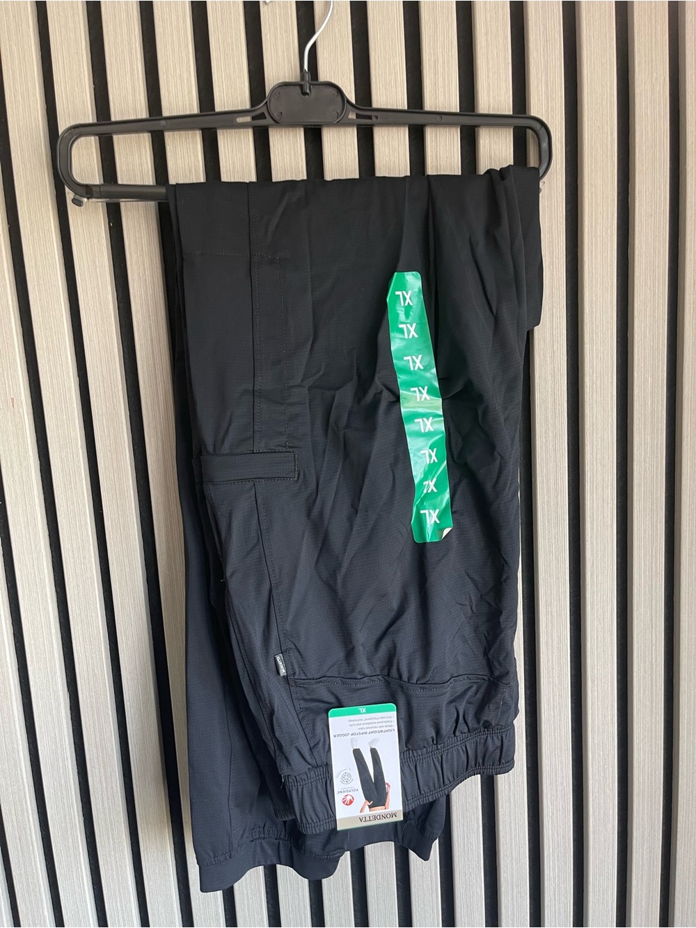 Mondetta Lightweight Ripstop Jogger
Size XL